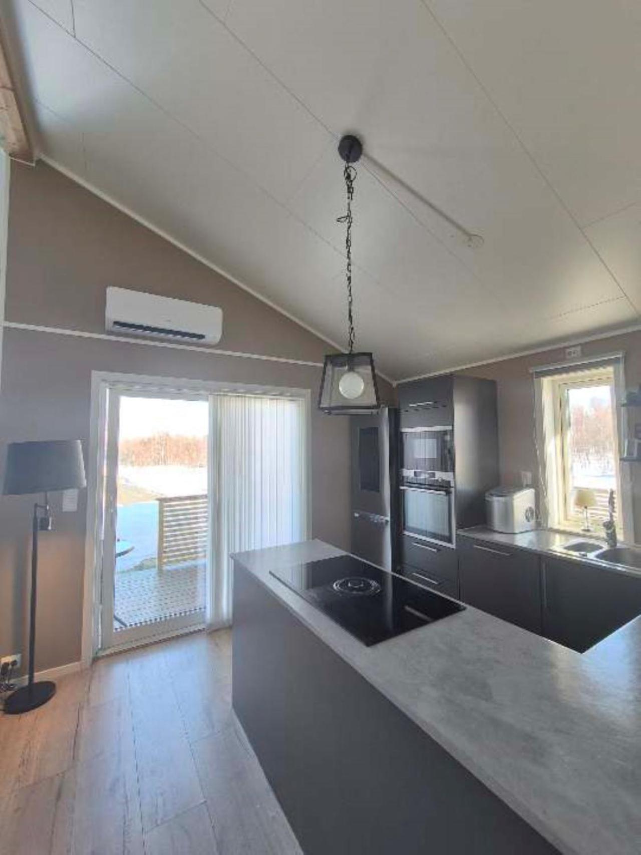 Mettes Holiday Home Silsand Экстерьер фото